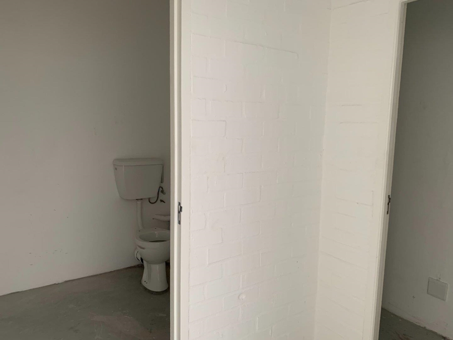 To Let Commercial Property for Rent in Ndabeni Western Cape
